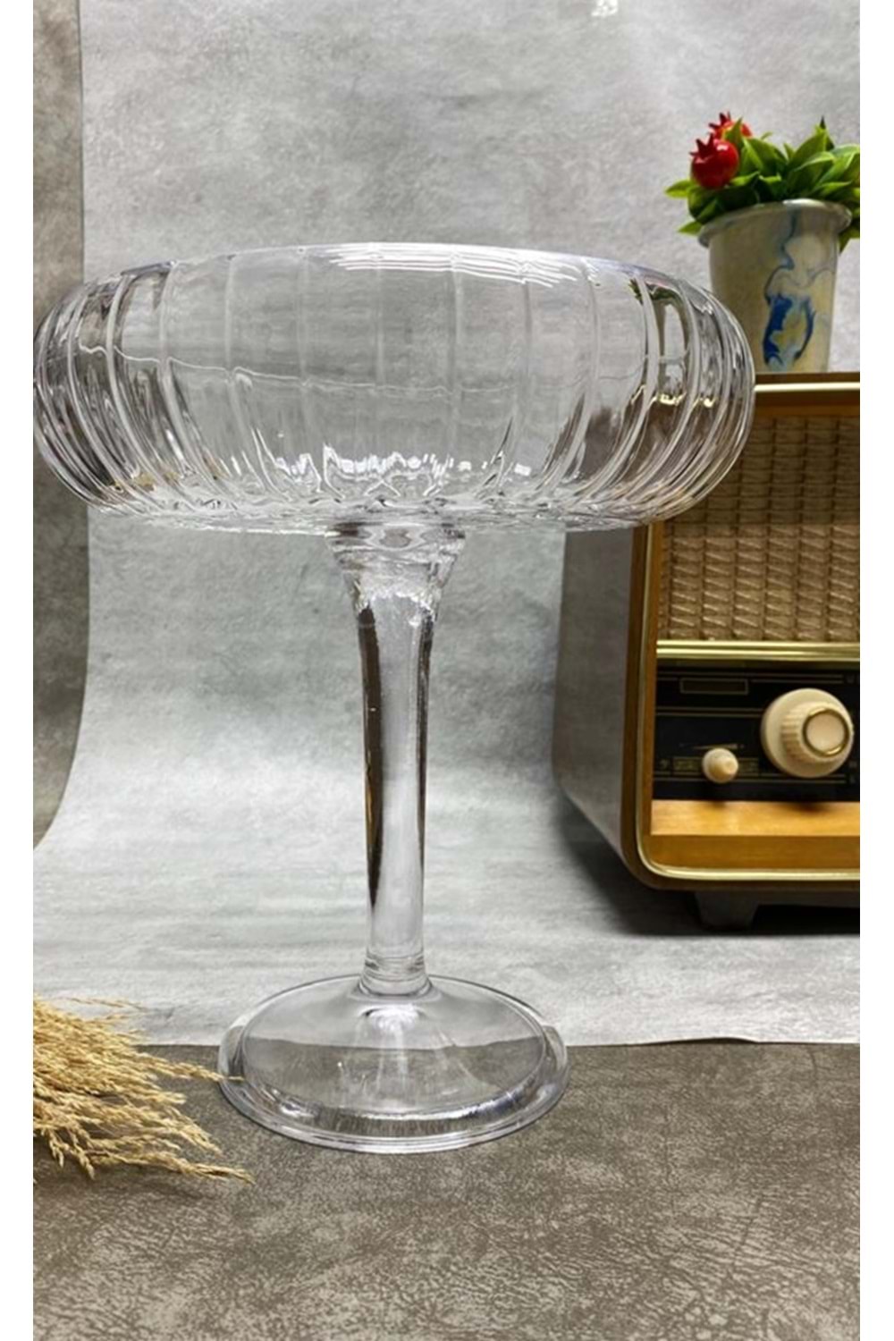 El Yapımı Cam Ayaklı Büyük Linea Sunum Çanak 24x25,50 Cm