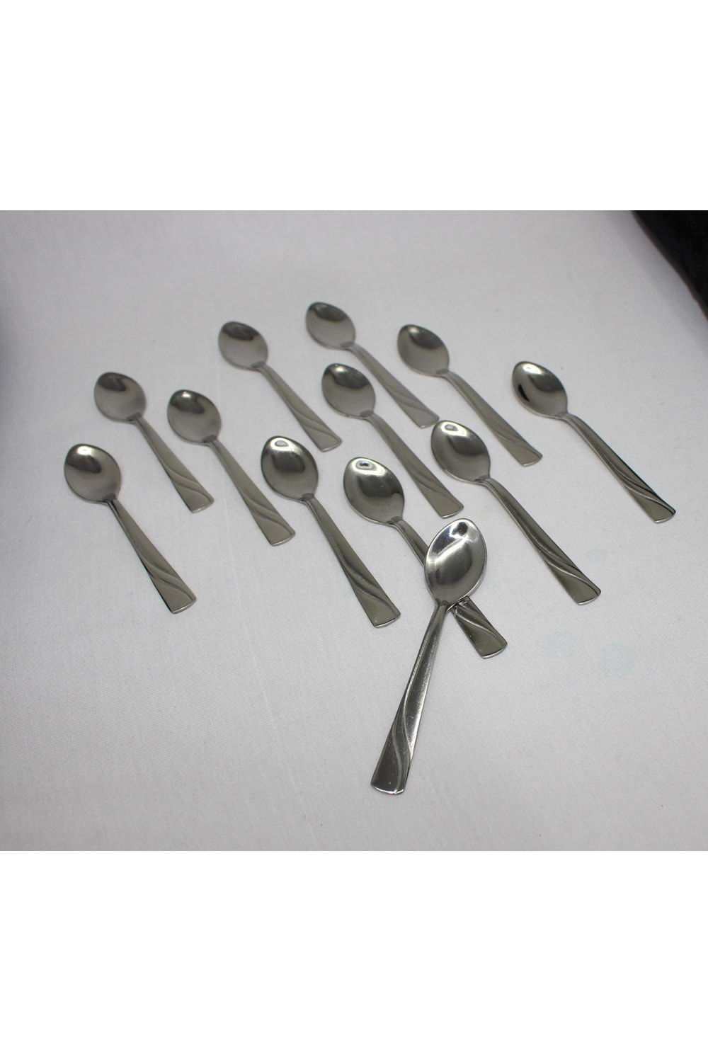 EMÇ Paslanmaz Çelik 1.20 Mm Saray Model Çay Kaşığı Yeşil Kutu