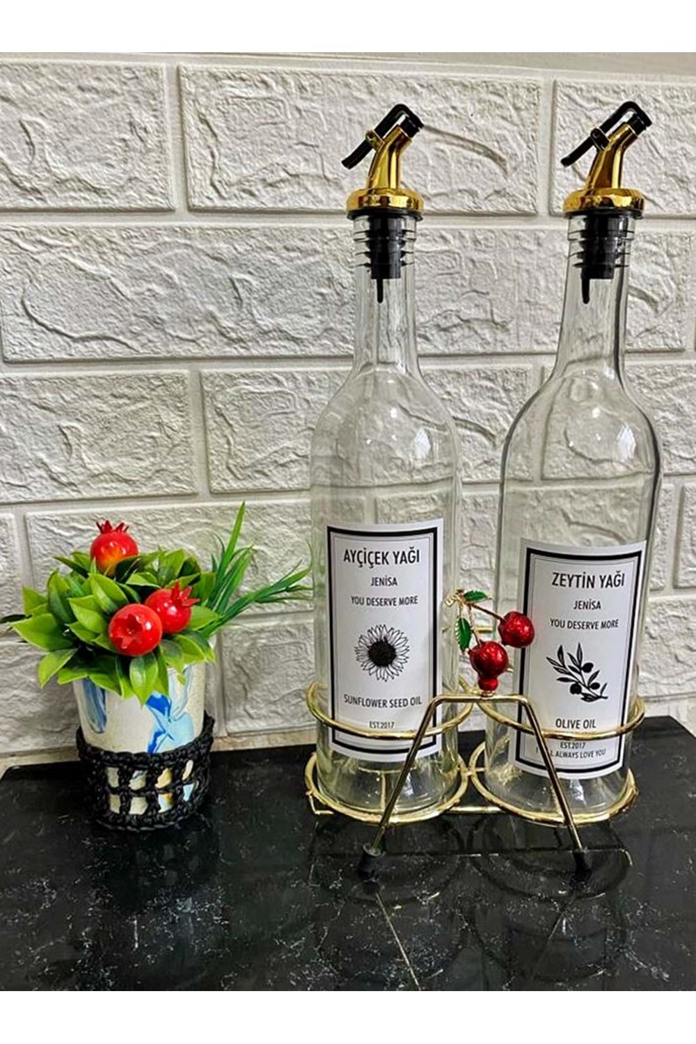 Altın Standlı Kiraz Figürlü 750Ml Şeffaf Şişe Altın Akıtıcılı Etiketli Yağlık Yağdanlık