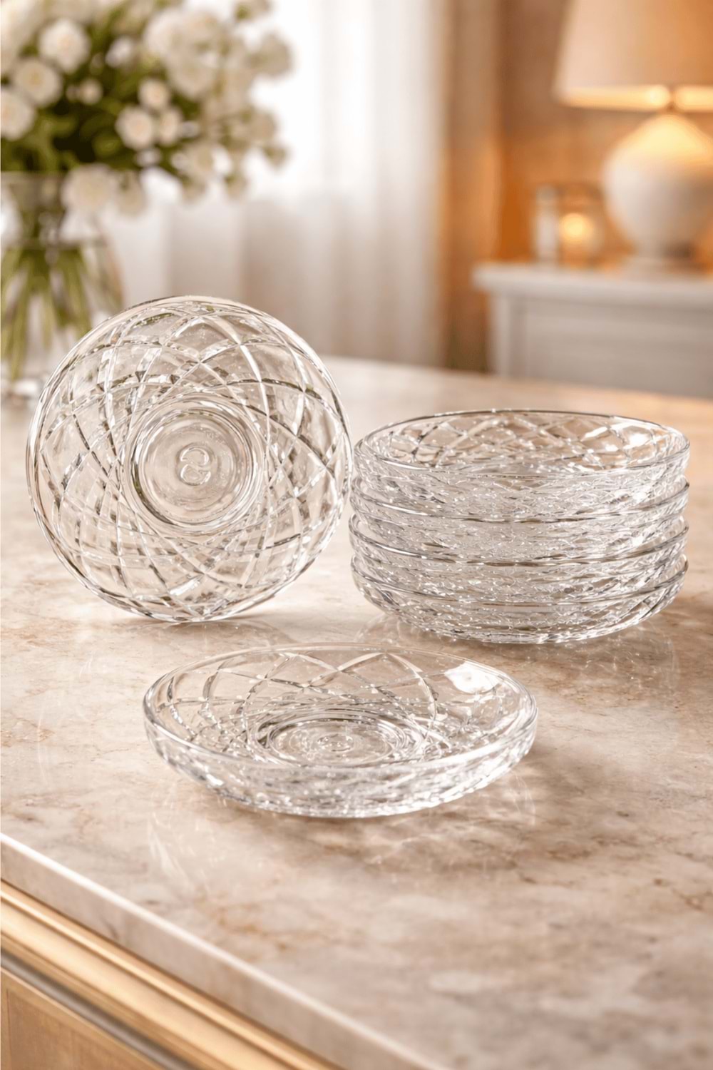 6’lı Elmas Desen Çay Tabağı – Kristal Kesme Şeffaf Cam Sunumluk