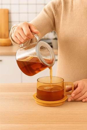 12 Parça Amber Renk Cam Kupa Seti – Bambu Kulplu ve Altlıklı Çay & Kahve Bardağı