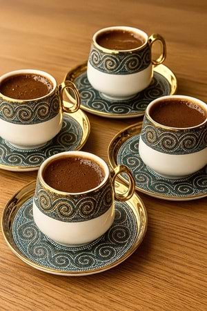 Zeugma Desenli Altın Yaldızlı 6 Kişilik Türk Kahve Fincan Takımı – 12 Parça Şık Sunum Seti