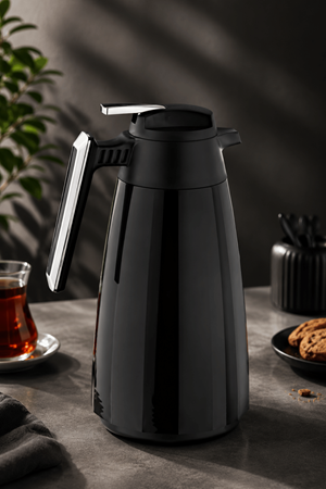 Modern Siyah Cam Termos – 1.5 LT Çift Kat Vakumlu Şık Tasarım