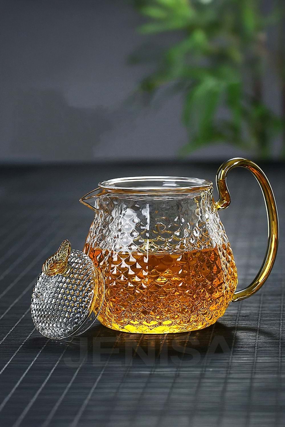 Modern Cam Demlik 550 ml - Isıya Dayanıklı, Cam Süzgeçli ve Altın Kulplu Çay Keyfi