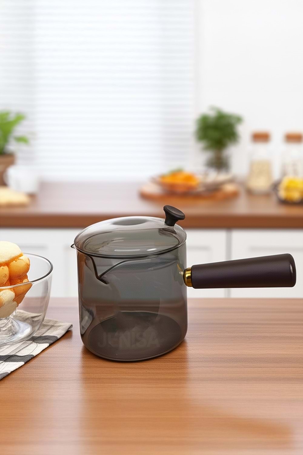 Çok Amaçlı Isıya Dayanıklı Cam Cezve & Sosluk 550 ml - Ahşap Saplı Modern Tasarım