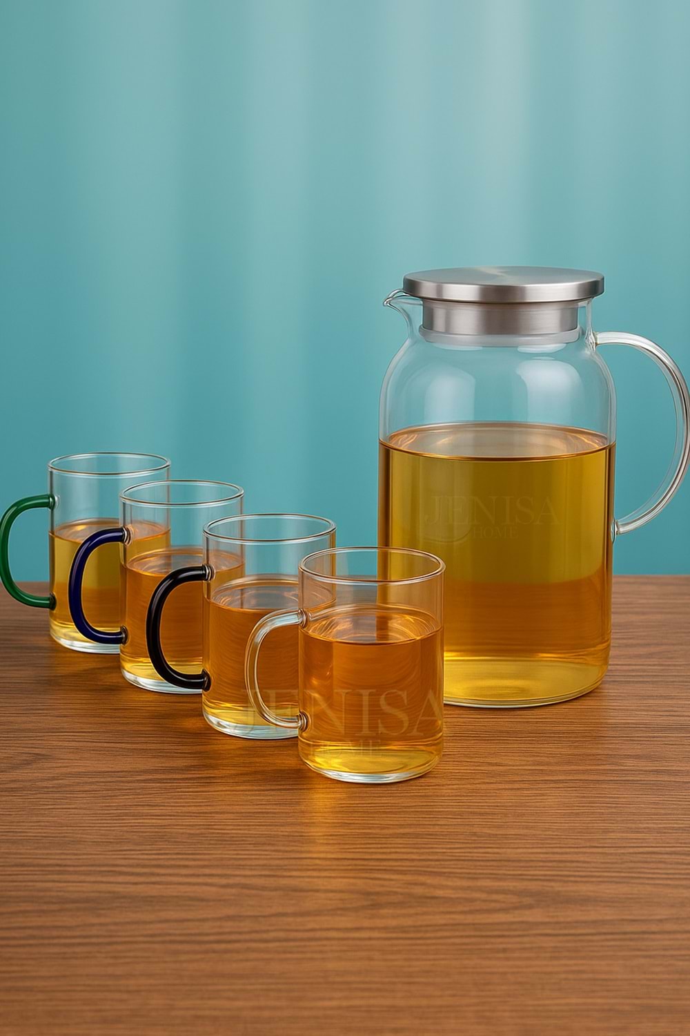5 Parça Süzgeçli Cam Sürahi ve 4 Renkli Kupa Bardak–Borosilikat Şık İçecek Seti 1800 ml