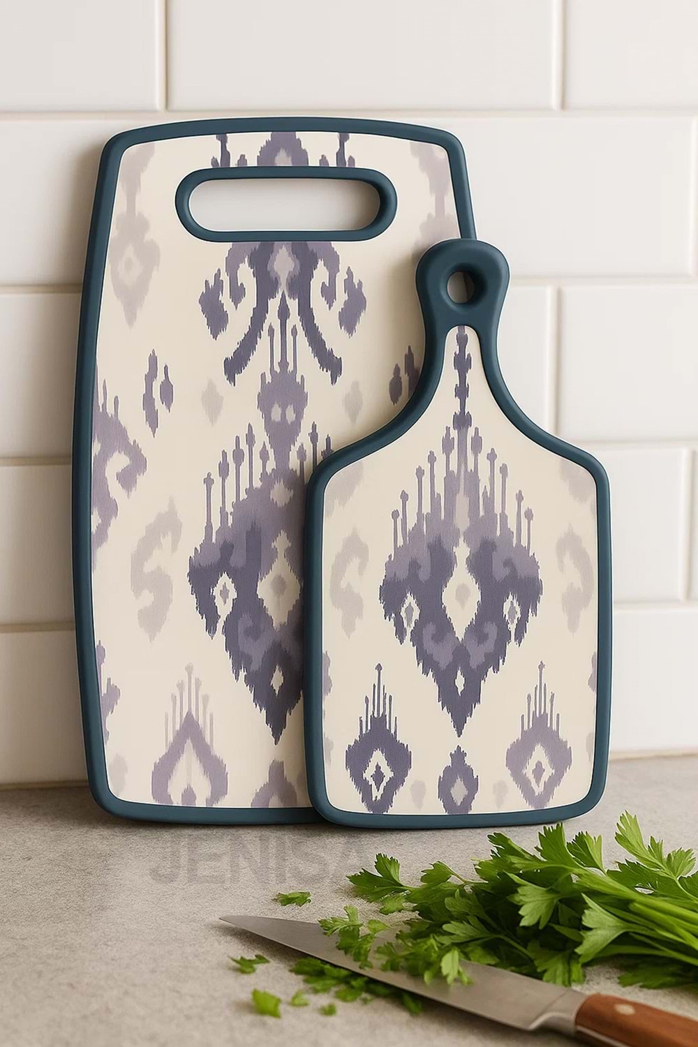 İkat Desenli 2'li Kesme Tahtası Seti – Kaymaz, Dayanıklı, Şık Tasarım